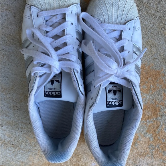 Adidas Superstar Shoes - Picture 4 of 6